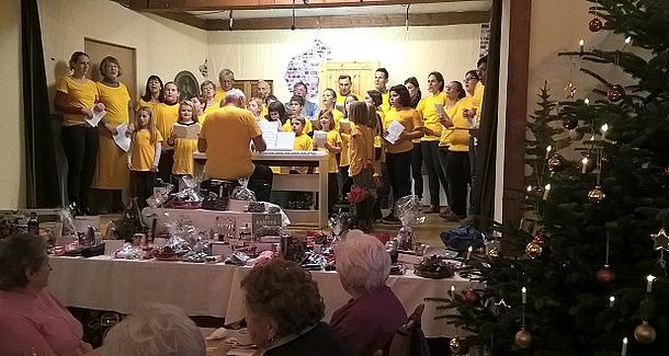 AWO Weihnachtsfeier in Tegernheim mit dem neuen Kinderchor